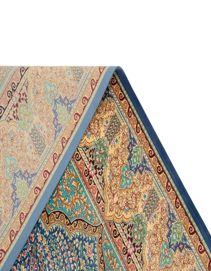Detail image of 6' 6 x 9' 8 Ghom Design Rug