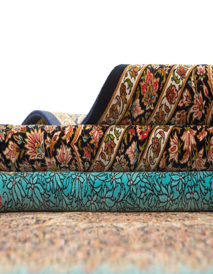 Detail image of 8' 1 x 11' 4 Ghom Design Rug