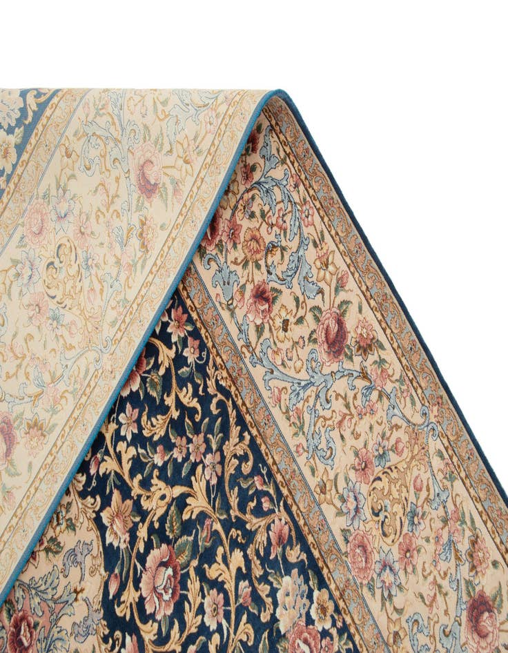 Detail image of 4' 10 x 7' 1 Ghom Design Rug