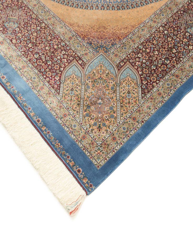 Detail image of 6' 6 x 9' 7 Ghom Design Rug