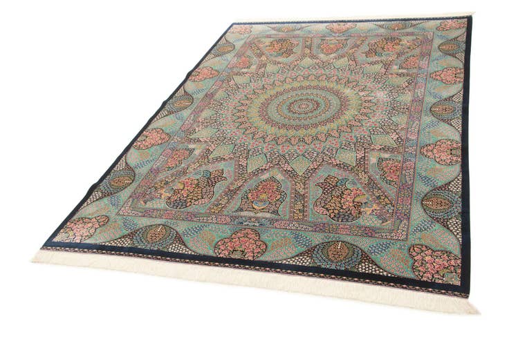 Detail image of 6' 5 x 9' 6 Ghom Design Rug
