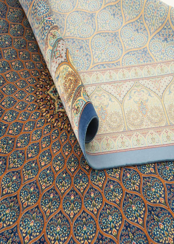 6' 6 x 9' 6 Ghom Design Rug