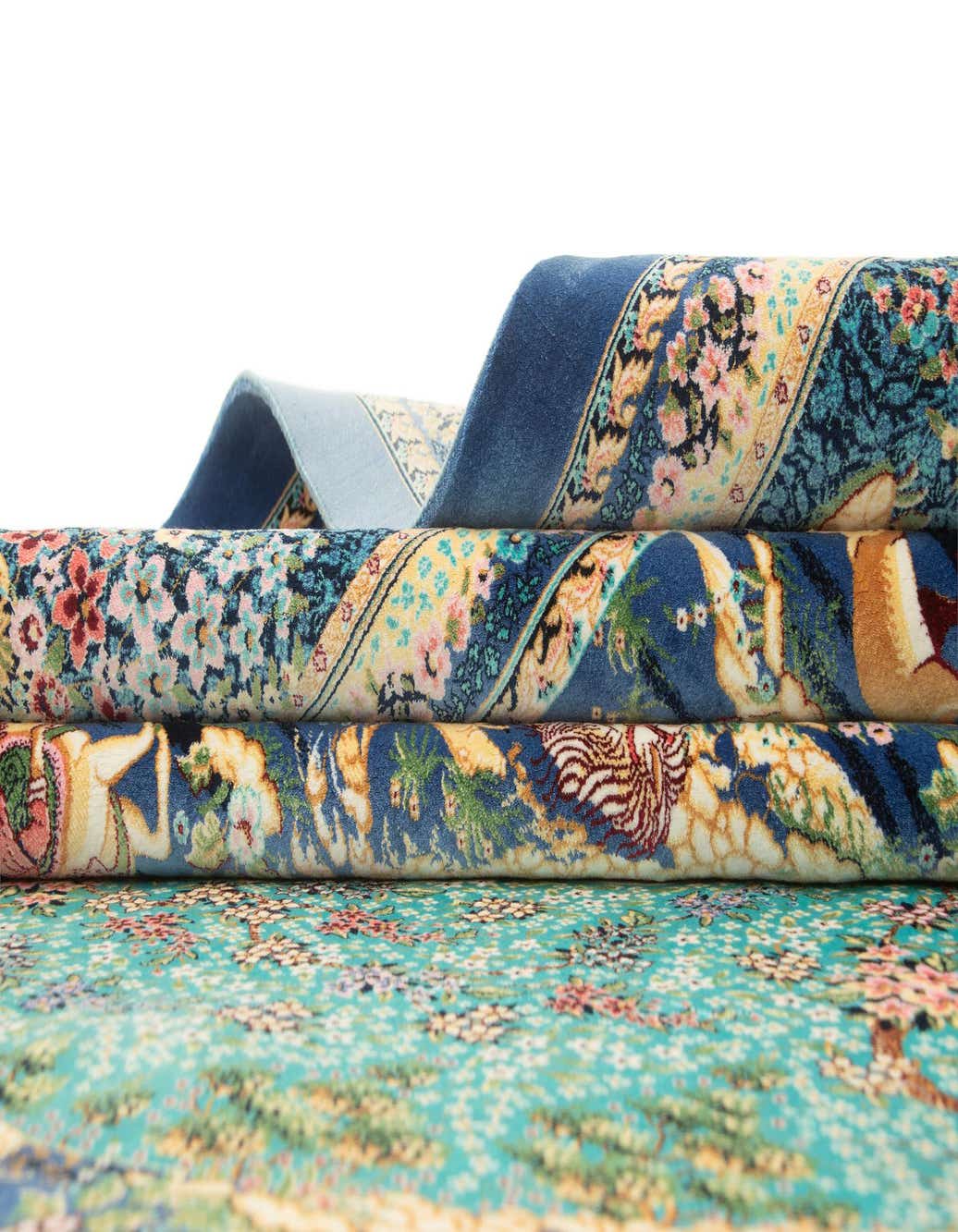 6' 6 x 9' 3 Ghom Design Rug