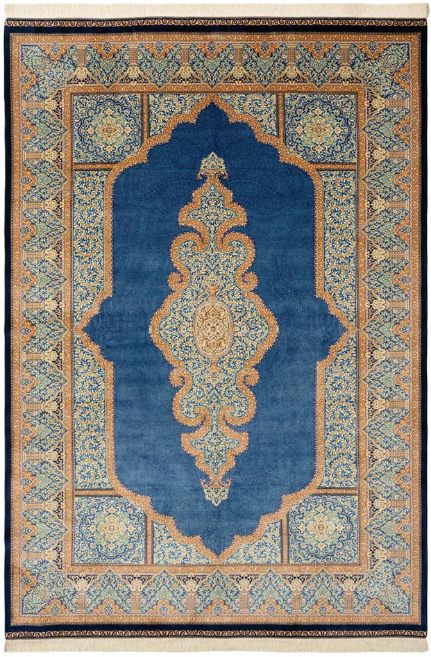 Detail image of 6' 5 x 9' 7 Ghom Design Rug