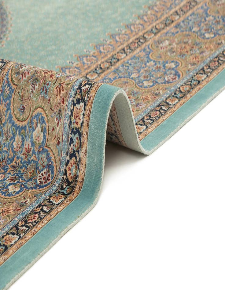 Detail image of 6' 6 x 9' 7 Ghom Design Rug
