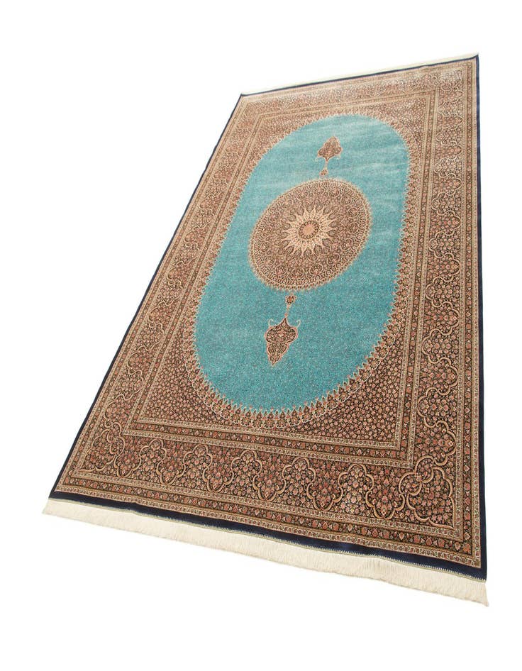 Detail image of 8' 2 x 11' 2 Ghom Design Rug