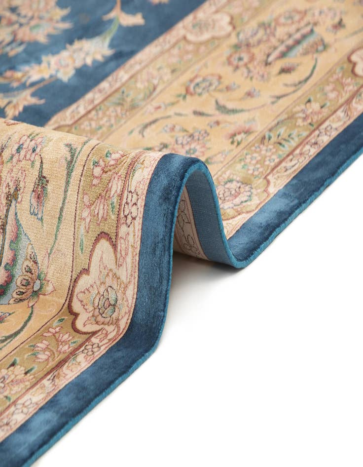 Detail image of 6' 3 x 10' 1 Ghom Design Rug