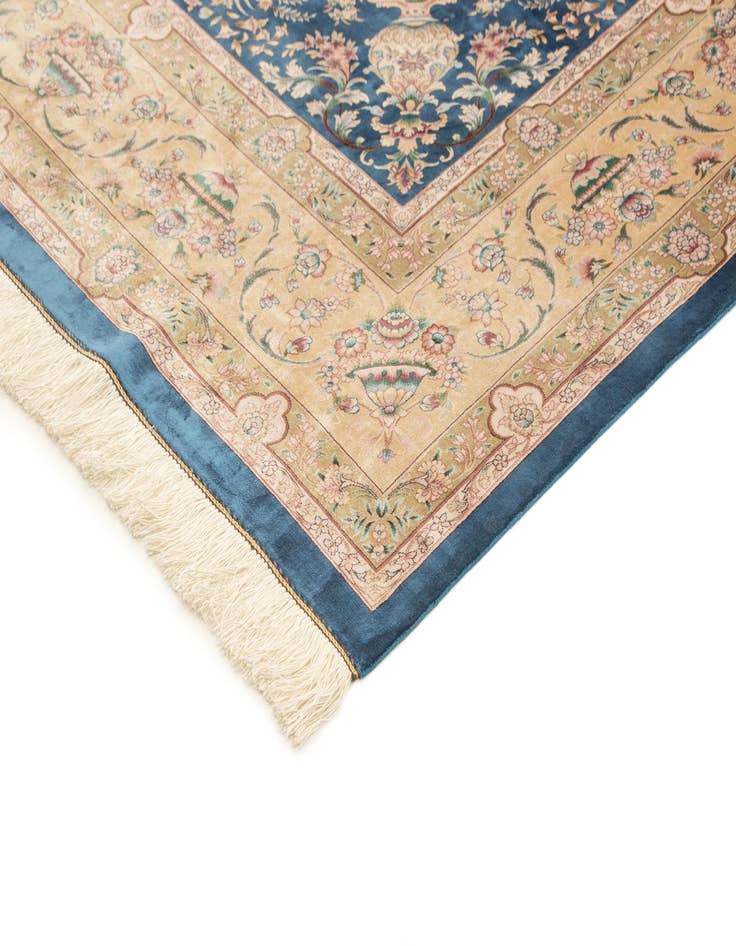 Detail image of 6' 3 x 10' 1 Ghom Design Rug