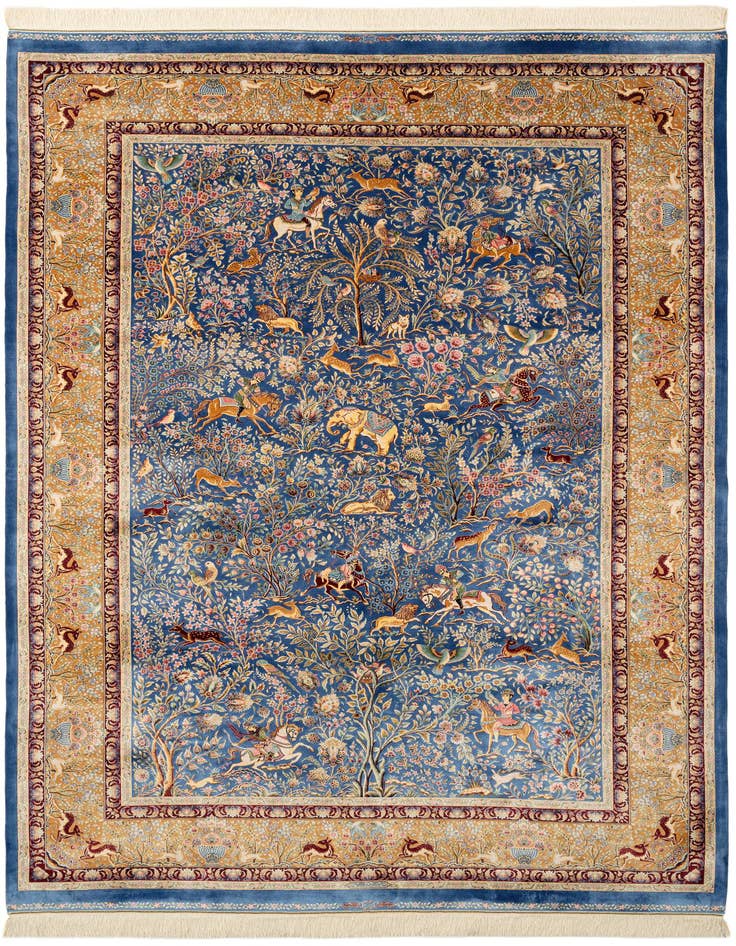 Detail image of 6' 6 x 9' 7 Ghom Design Rug