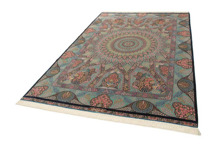 Detail image of 6' 6 x 9' 7 Ghom Design Rug