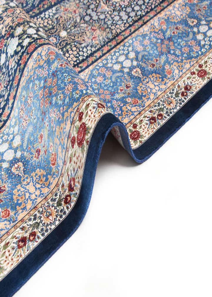 6' 7 x 9' 10 Ghom Design Rug