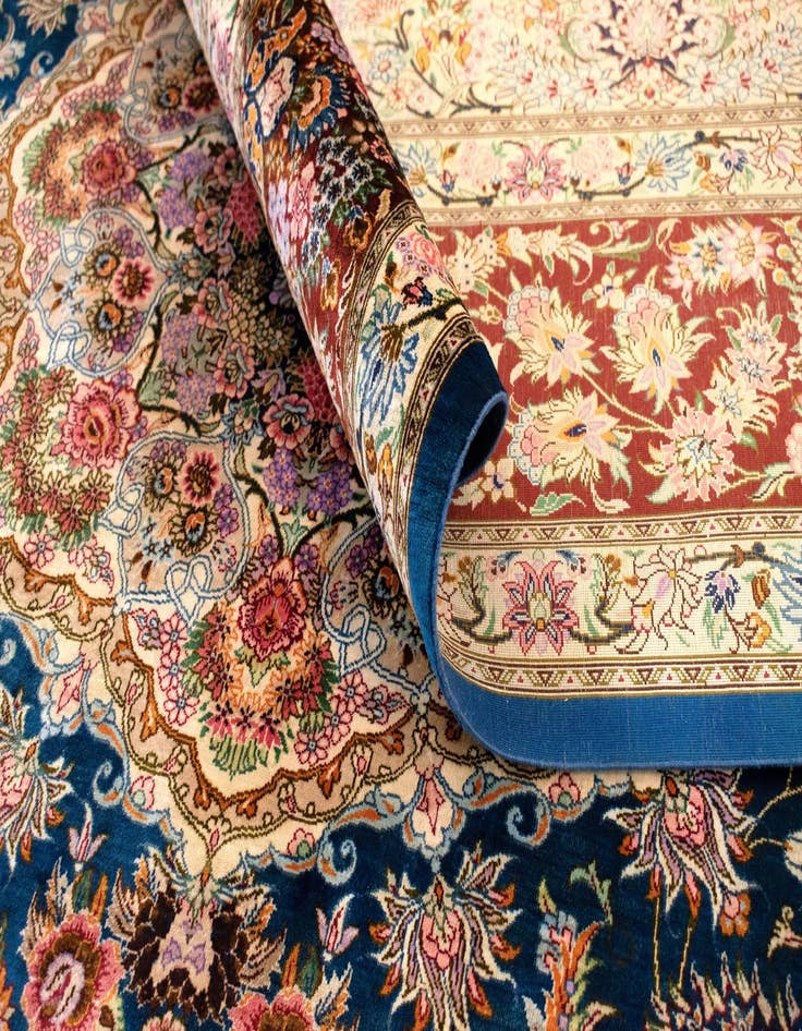 Detail image of 6' 6 x 10' 2 Ghom Silk Rug