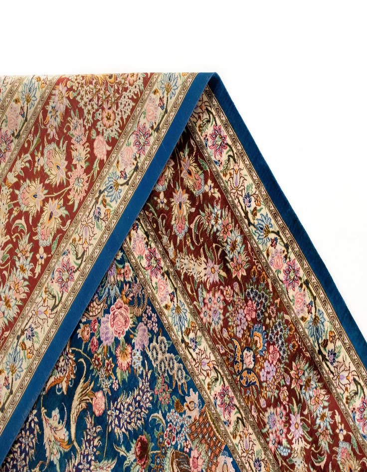 Detail image of 6' 6 x 10' 2 Ghom Silk Rug