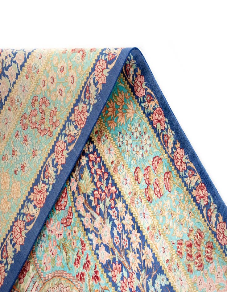 Detail image of 2' 7 x 4' Ghom Silk Rug