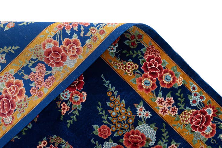 Detail image of 2' 6 x 4' 2 Ghom Silk Rug