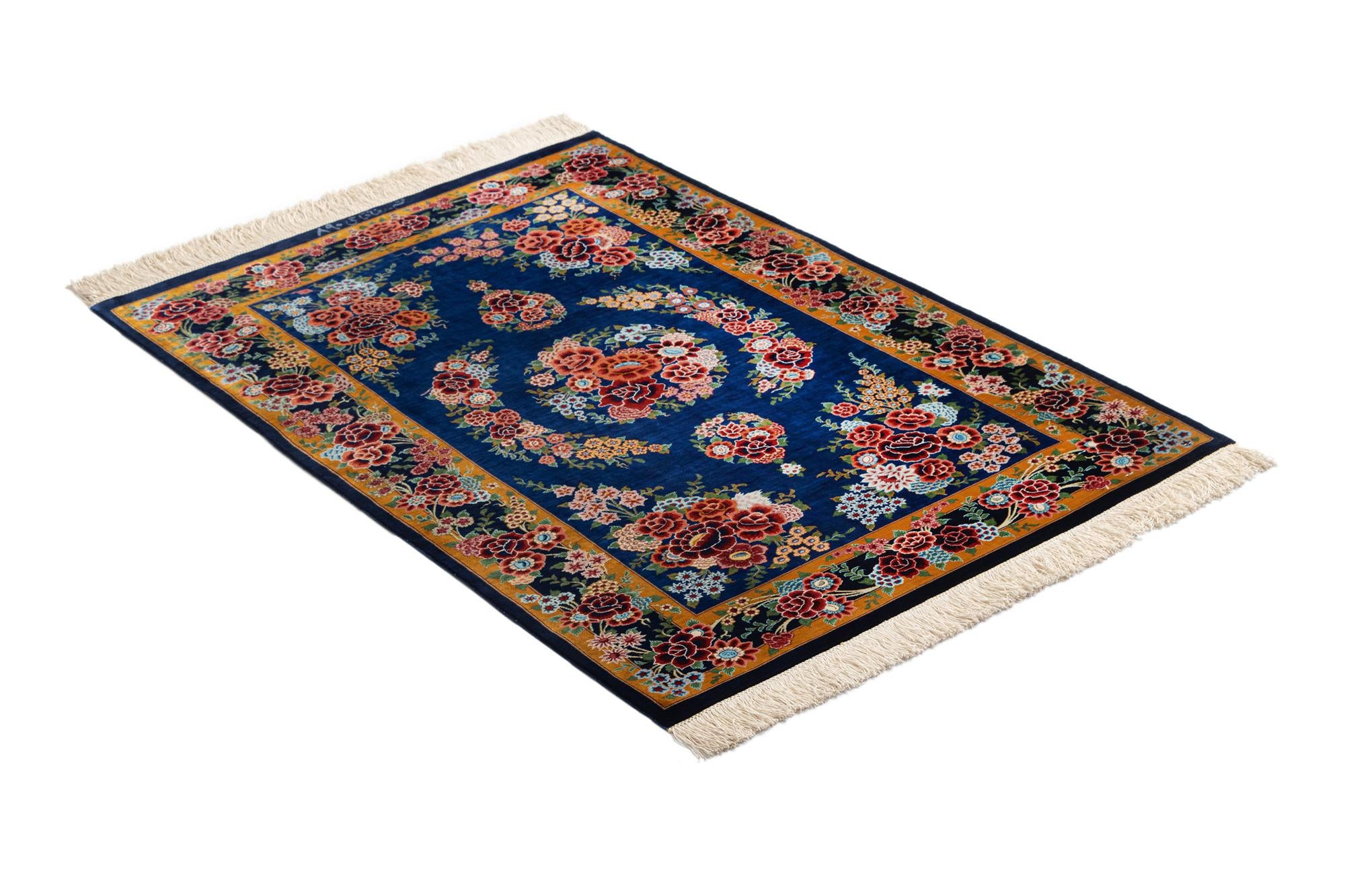 2' 7 x 4' Ghom Silk Rug
