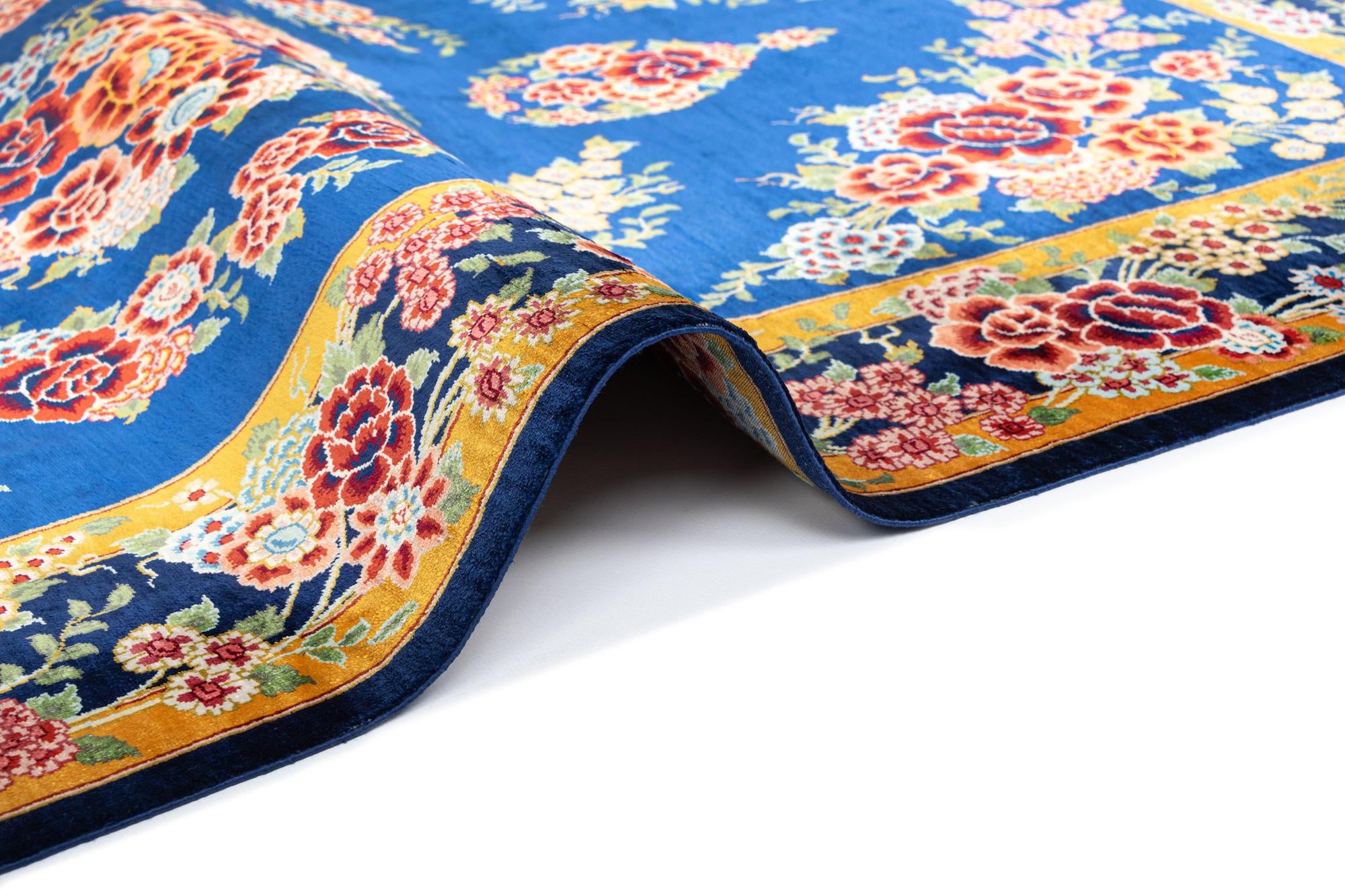 2' 7 x 4' Ghom Silk Rug