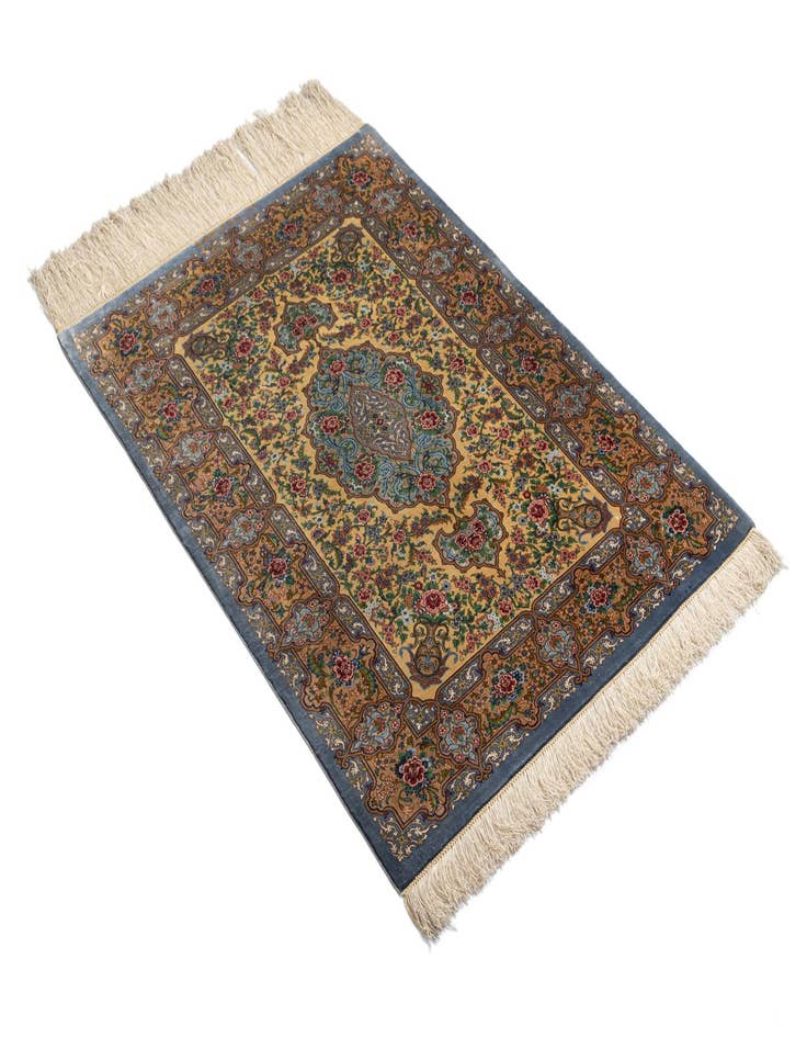 Detail image of 2' 8 x 3' 10 Ghom Silk Rug