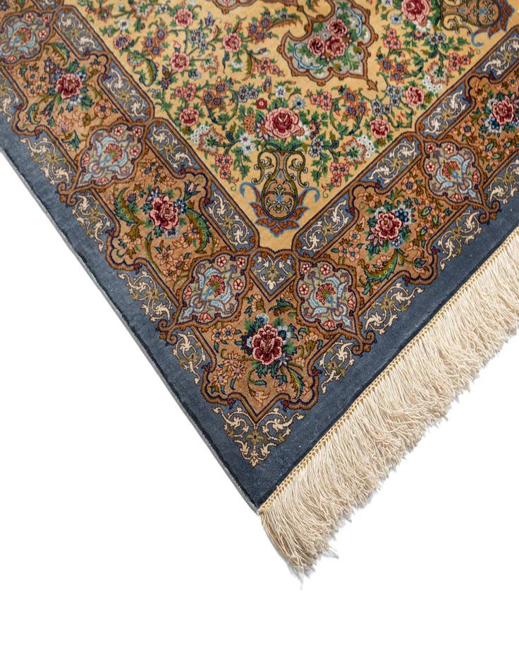 Detail image of 2' 8 x 3' 10 Ghom Silk Rug