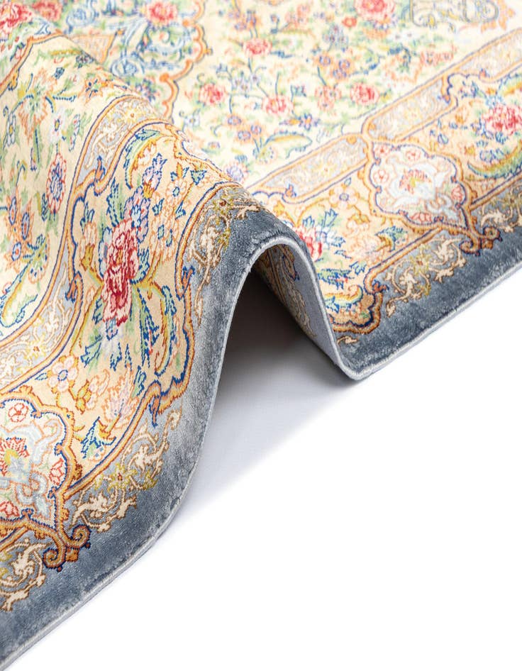 Detail image of 2' 8 x 3' 10 Ghom Silk Rug