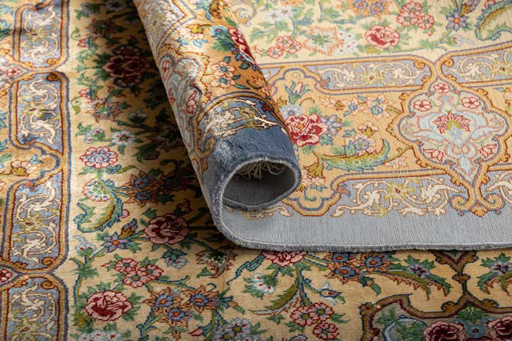 2' 8 x 3' 10 Ghom Silk Rug