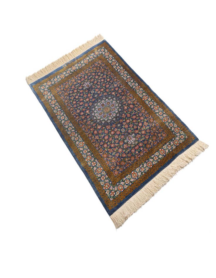 Detail image of 2' 7 x 4' 2 Ghom Silk Rug