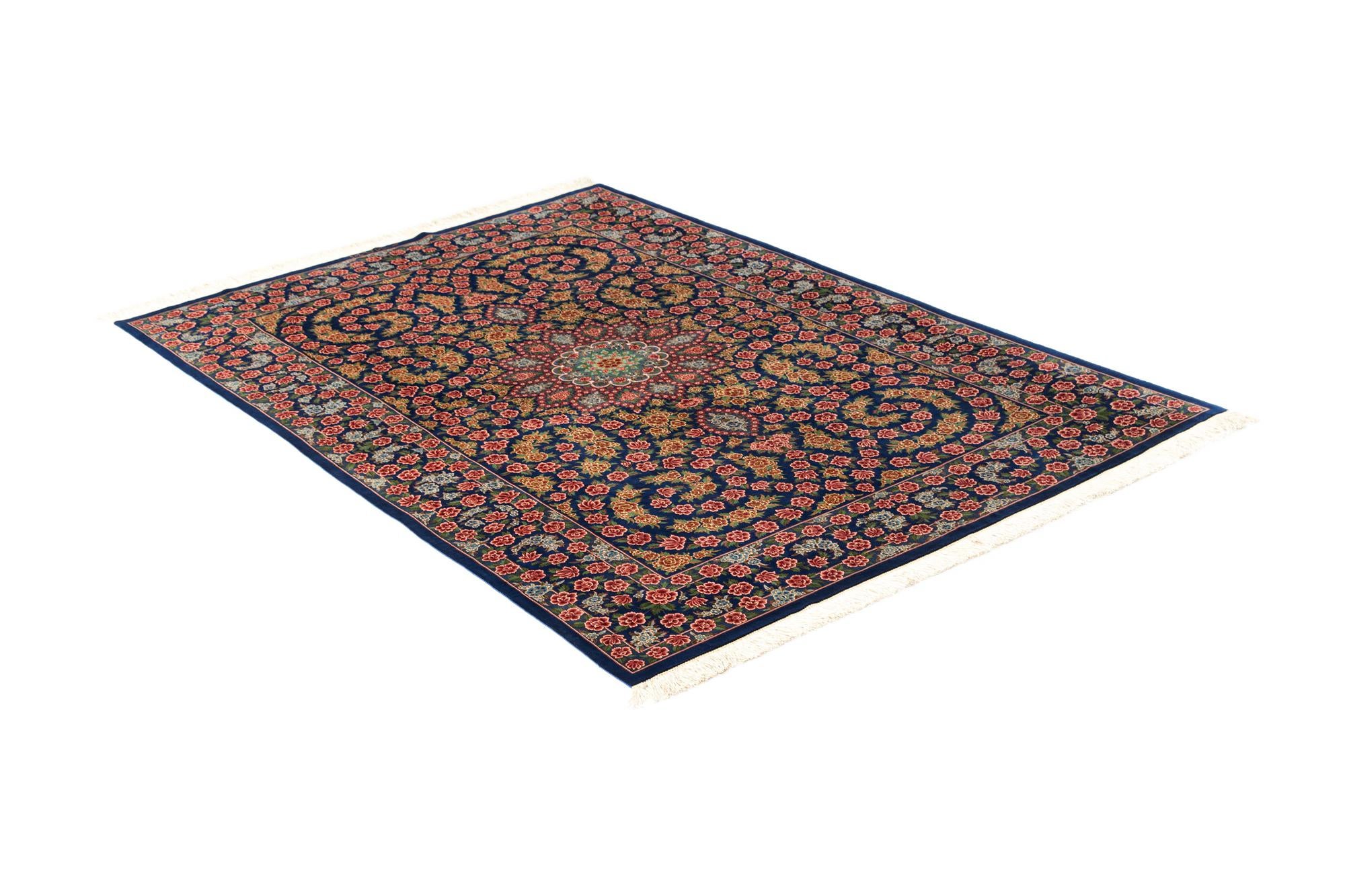 4' 4 x 6' 7 Ghom Silk Rug