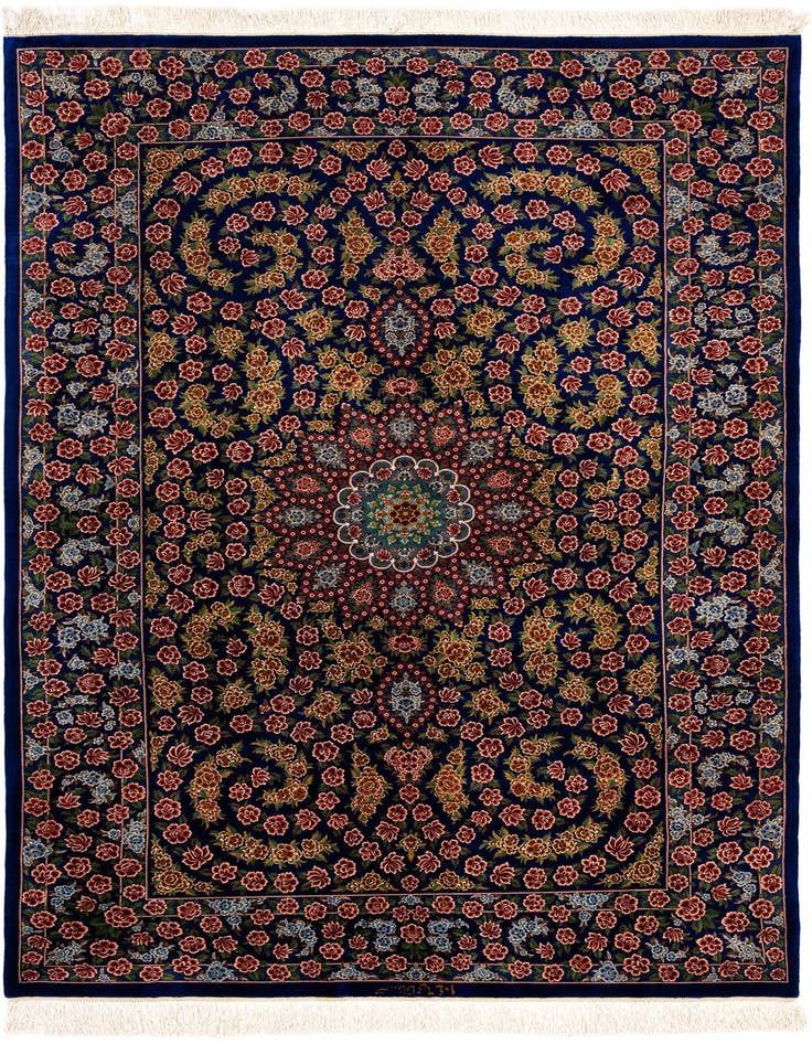 Detail image of 4' 4 x 6' 7 Ghom Silk Rug