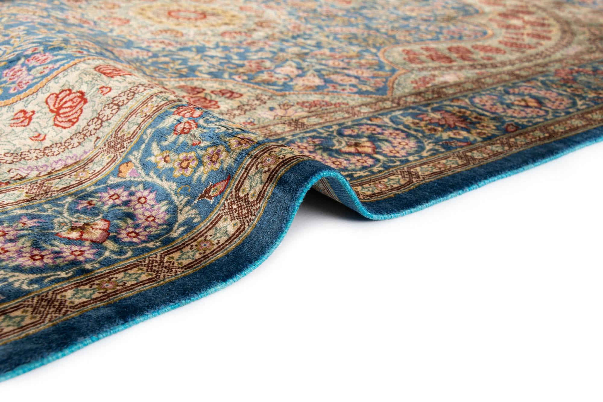 2' 7 x 3' 10 Ghom Silk Rug