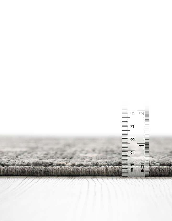 4' x 6' 3 Grand Tradition Rug