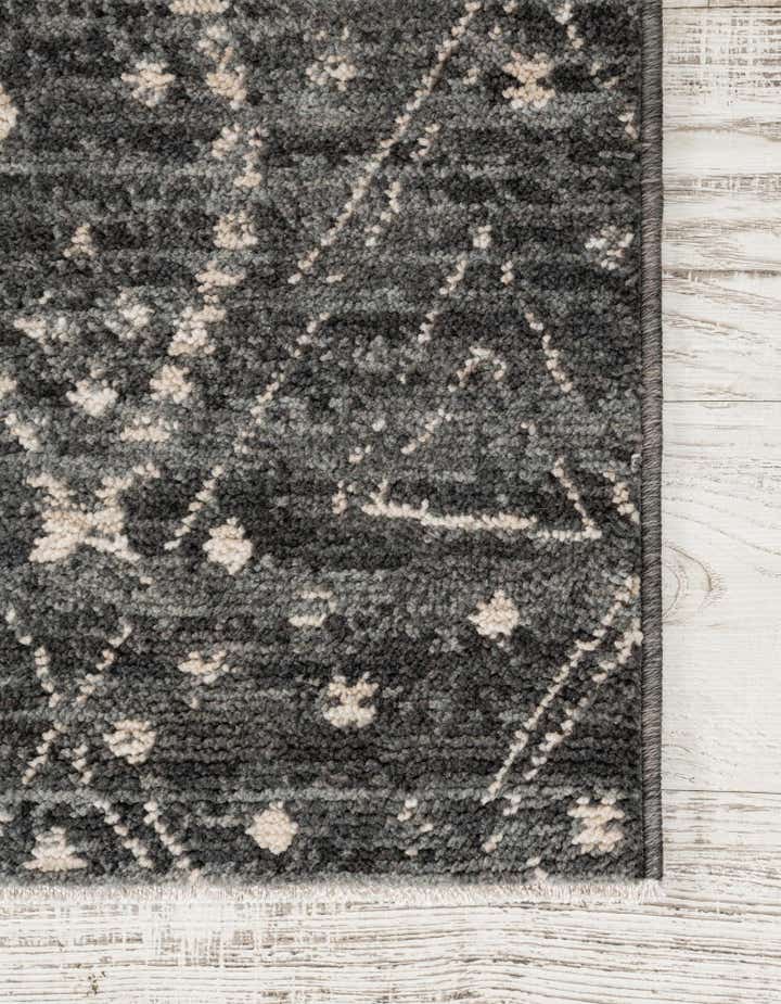 4' x 6' 3 Grand Tradition Rug