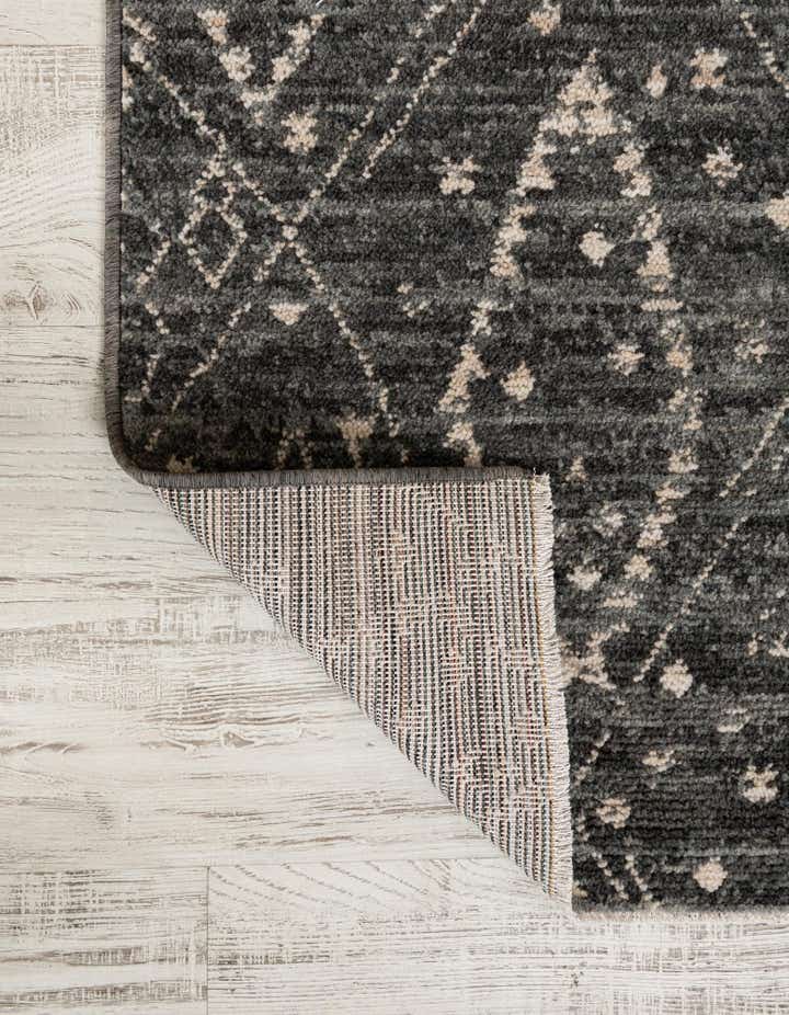 4' x 6' 3 Grand Tradition Rug