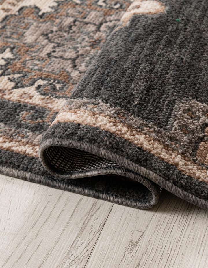 4' x 6' 3 Grand Tradition Rug