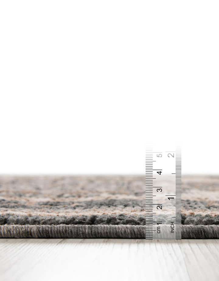 4' x 6' 3 Grand Tradition Rug