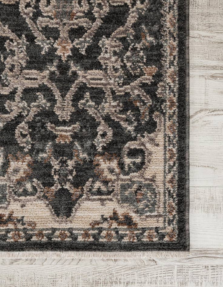 Detail image of 5' x 5' Grand Tradition Rug