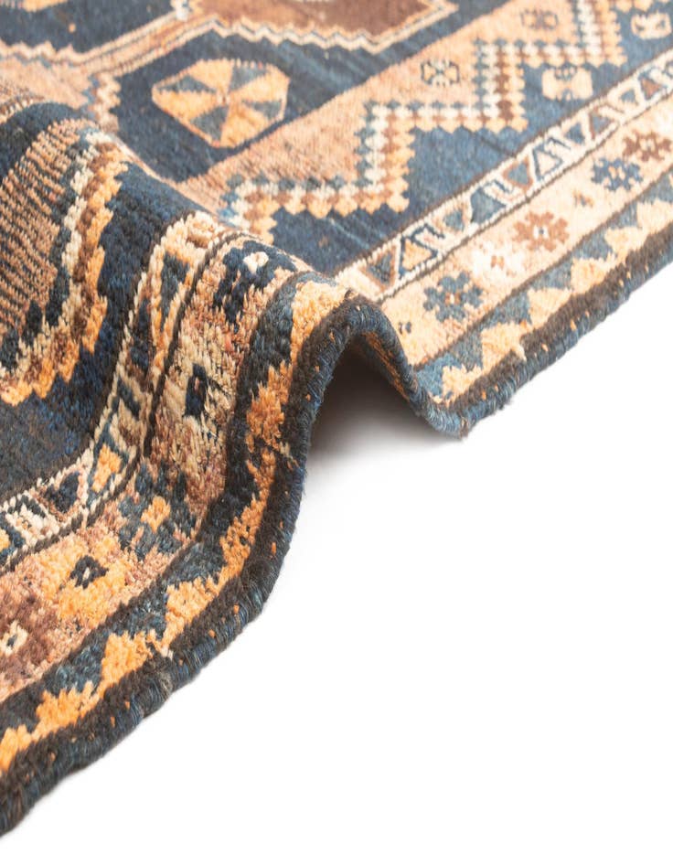 Detail image of 4' 1 x 6' 9 Hamedan Rug