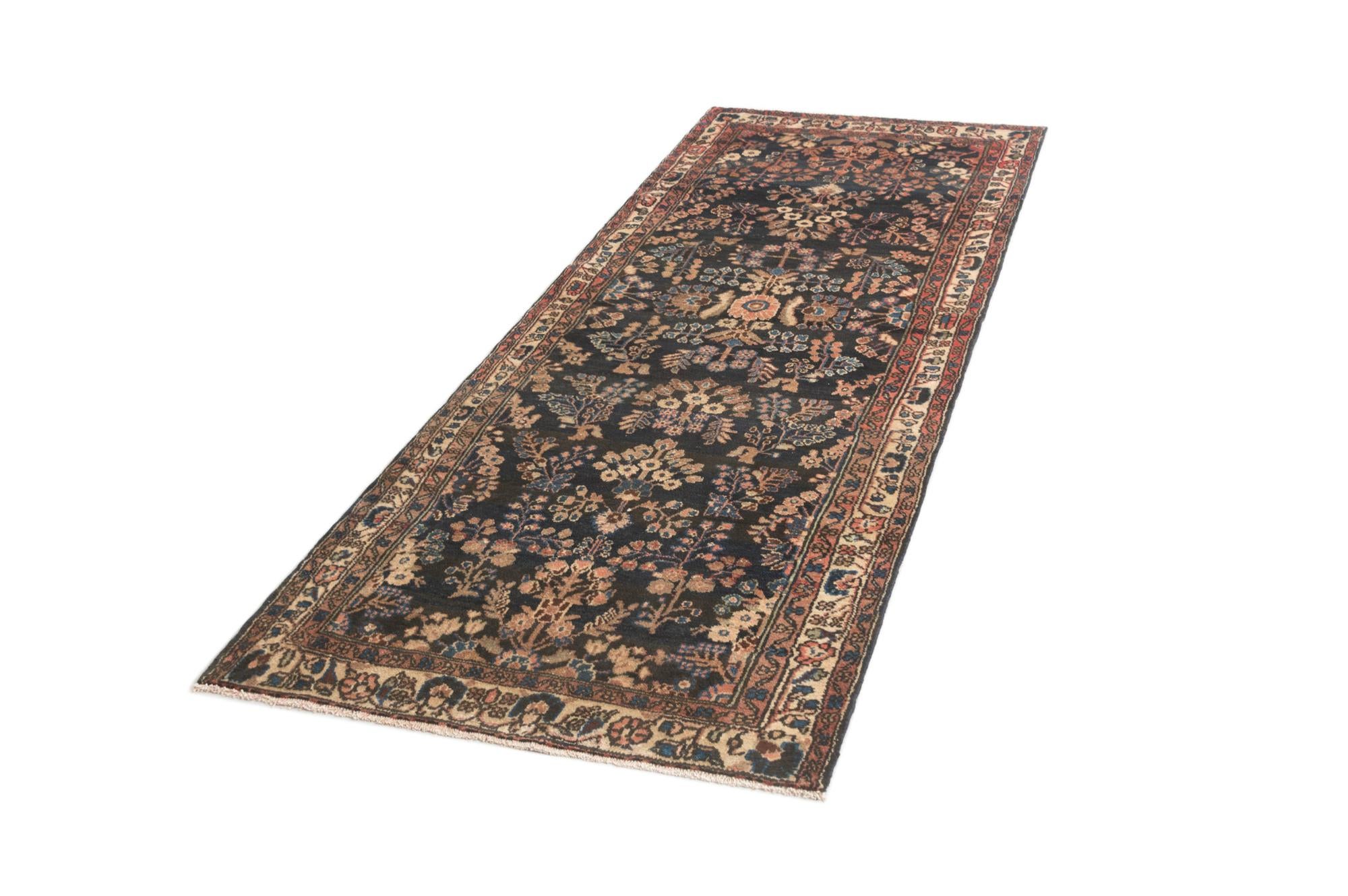 3' 7 x 9' 9 Hamedan Rug