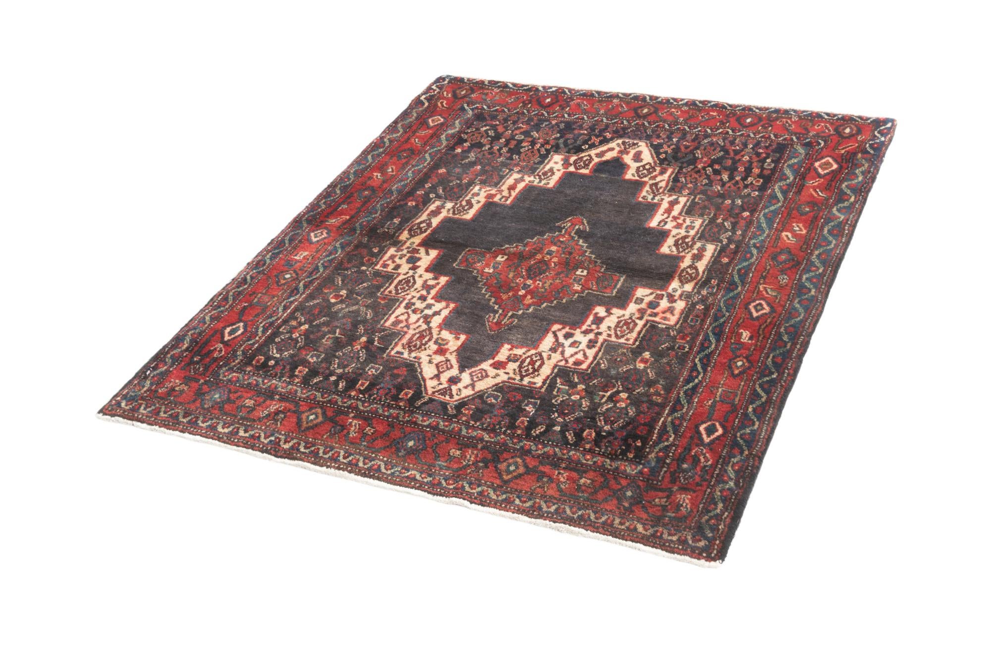 4' x 4' 11 Hamedan Rug