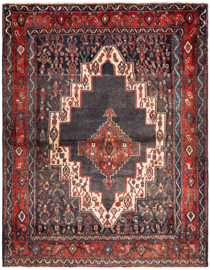 Detail image of 4' x 4' 11 Hamedan Rug