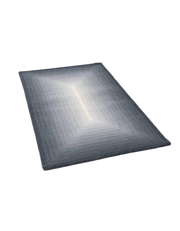 Detail image of 3' 3 x 5' 1 Hand Tufted Wool Rug