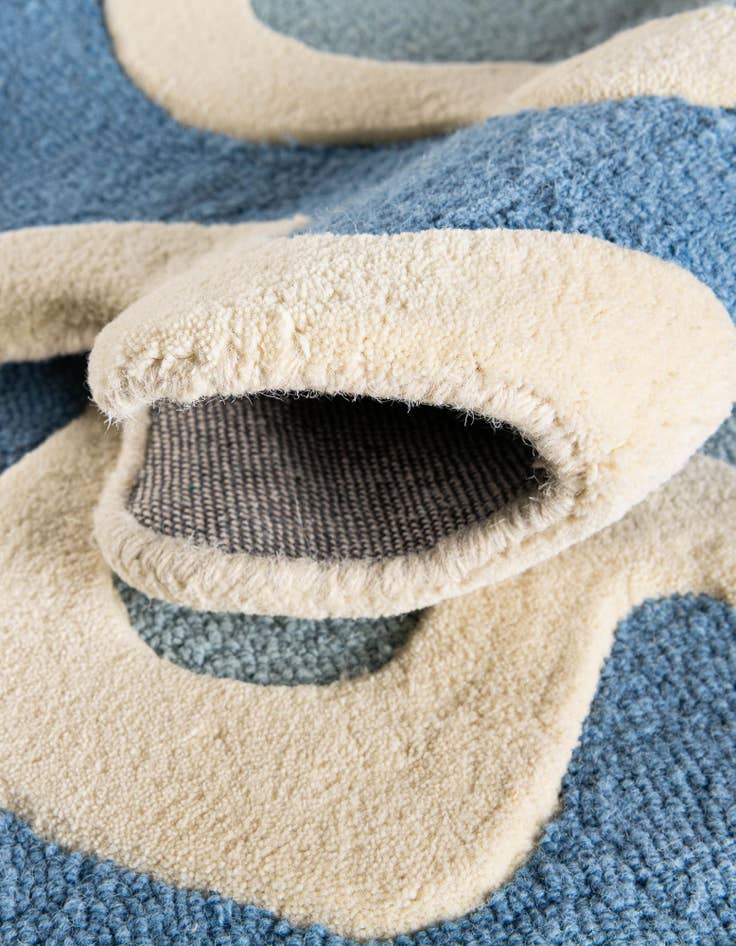 Detail image of 5' 1 x 8' Happy Rugs Wiggles Wool