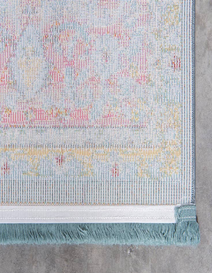 Detail image of 2' 2 x 3' Havana Rug