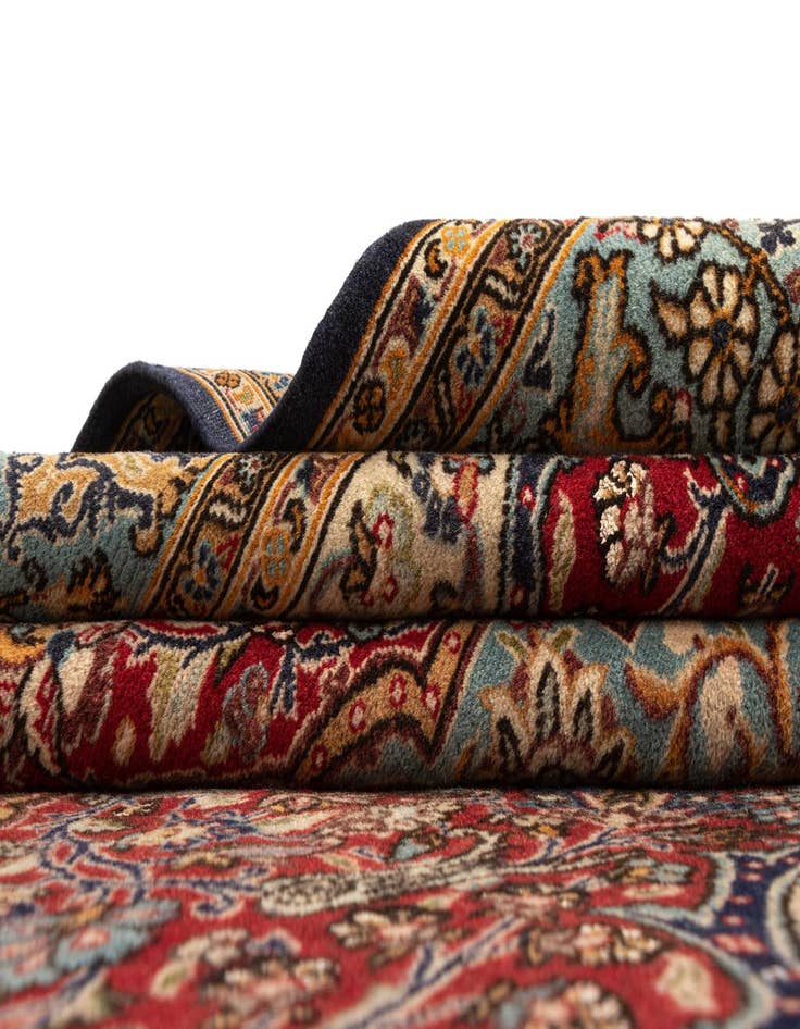 Detail image of 5' 4 x 8' 11 Hossainabad Wool Rug