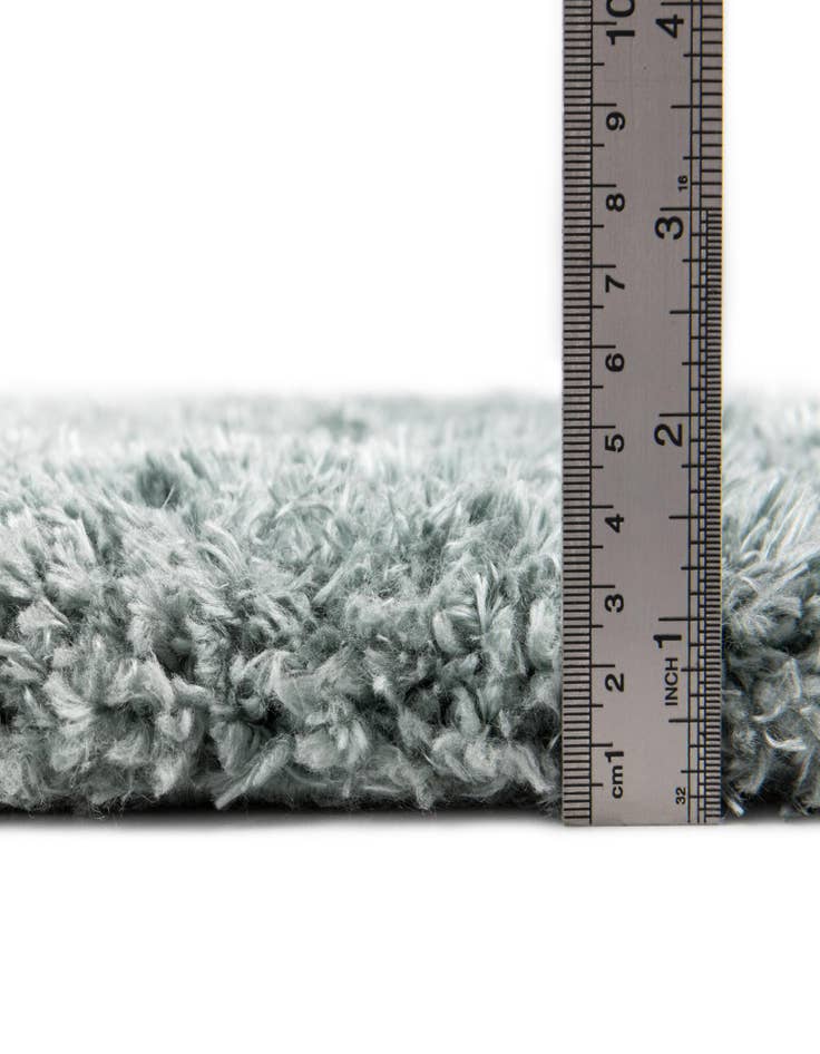 Detail image of 2' 7 x 5' Infinity Shag Rug