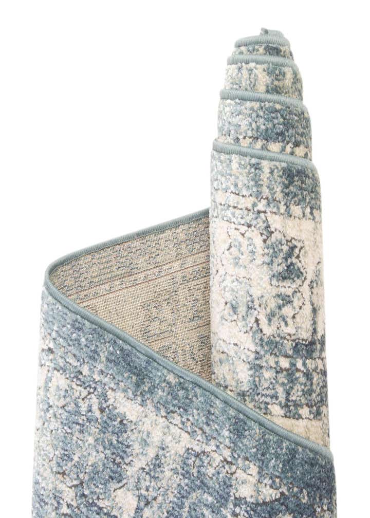 2' x 3' Isabella Rug