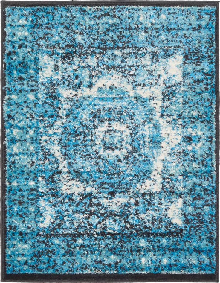 Detail image of 2' x 3' Istanbul Rug