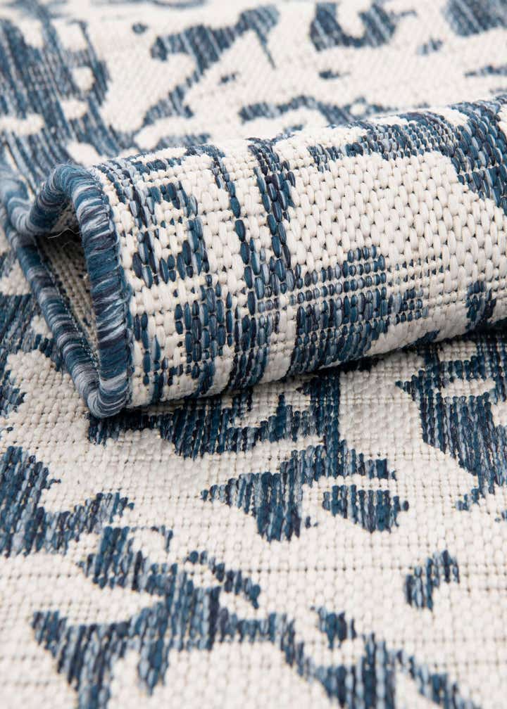 9' x 12' Easy-Clean Jill Zarin Dubai Indoor / Outdoor Rug