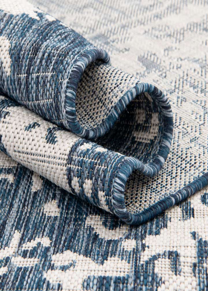 9' x 12' Easy-Clean Jill Zarin Dubai Indoor / Outdoor Rug