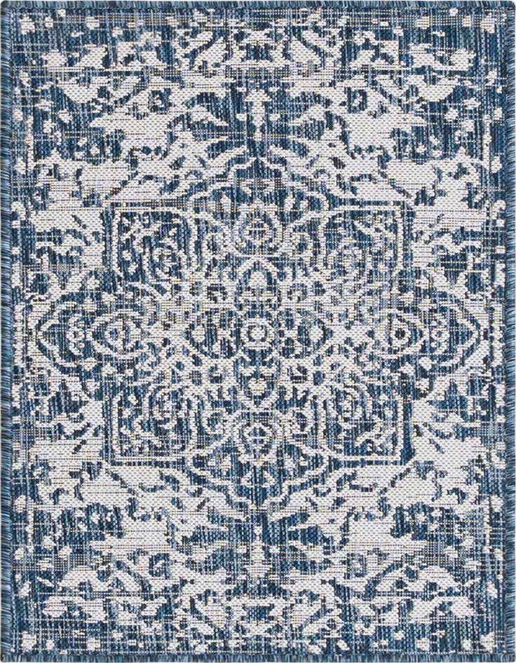 Detail image of 2' x 3' Easy-Clean Jill Zarin Dubai Indoor / Outdoor Rug