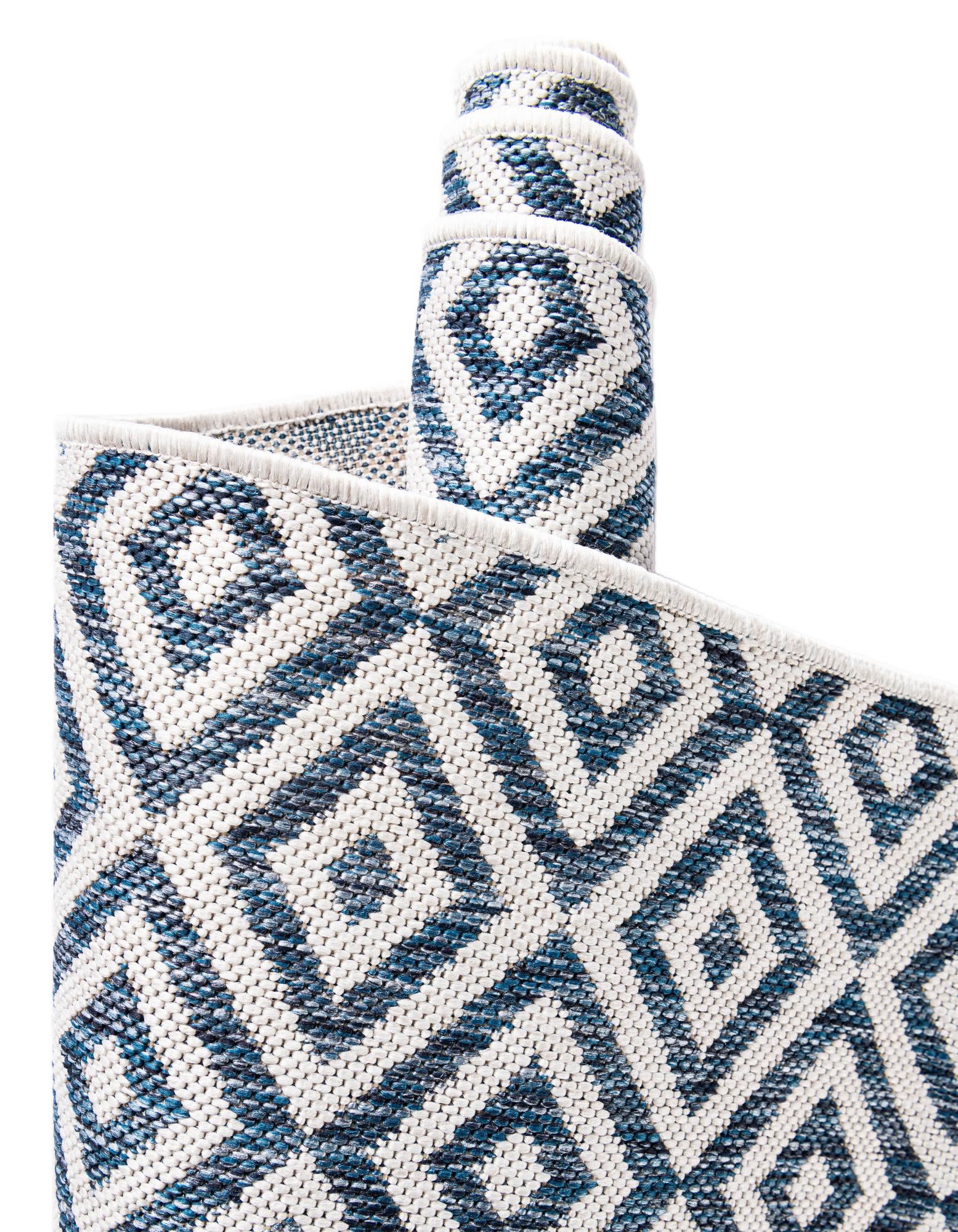9' x 12' Easy-Clean Jill Zarin Costa Rica Indoor / Outdoor Rug